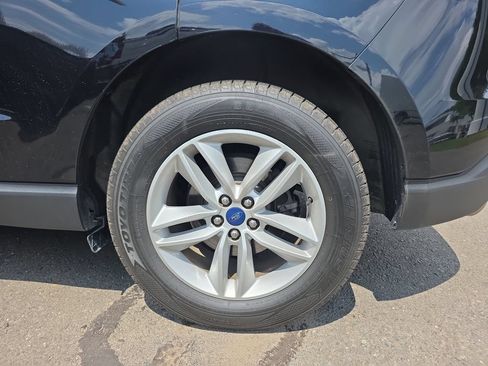 Used 2018 Ford Edge SEL w/ Equipment Group 201A AWD/4WD image 13