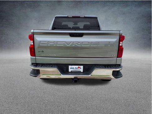 Used 2023 Chevrolet Silverado 1500 LT AWD/4WD image 7