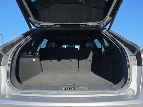 Used 2020 Lincoln Nautilus Standard w/ Equipment Group 101A image 5