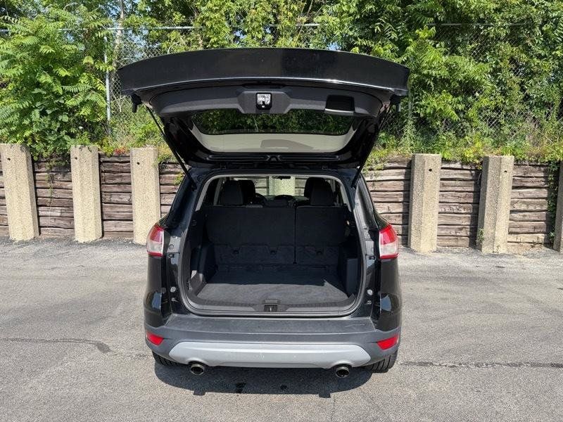 Used 2015 Ford Escape SE FWD image 23