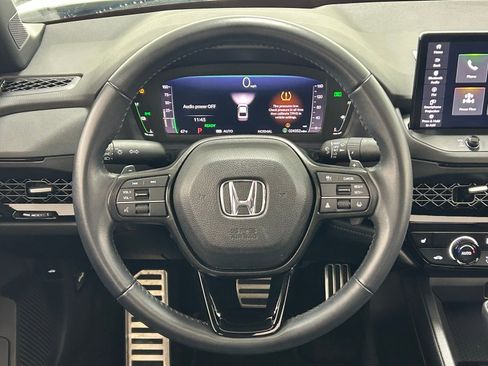 Used 2023 Honda Accord Sport image 13