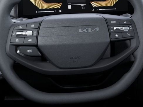 New 2026 Kia K4 LXS image 29