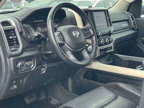 Used 2022 RAM 1500 Laramie AWD/4WD image 12