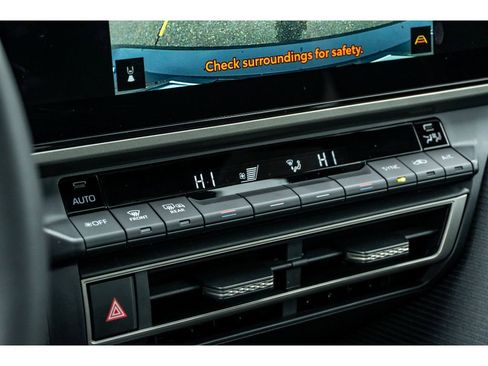 Used 2026 Toyota Camry SE image 23