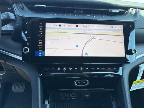 New 2026 Jeep Grand Cherokee Altitude AWD/4WD image 13