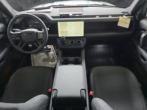 New 2026 Land Rover Defender 110 OCTA image 7