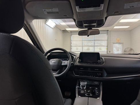 New 2026 Nissan Rogue SV image 20