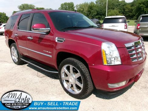 Used 2010 Cadillac Escalade Luxury AWD/4WD image 6