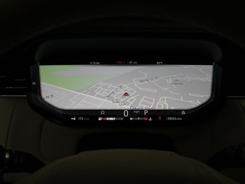 Used 2023 Land Rover Range Rover SE image 54