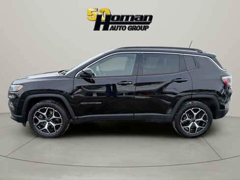Used 2025 Jeep Compass Limited AWD/4WD image 2