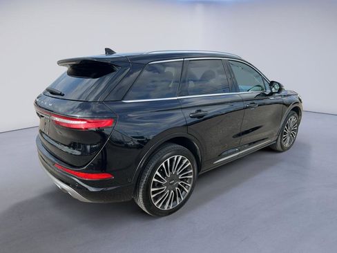 Certified 2021 Lincoln Corsair Reserve w/ Equipment Group 201A image 7