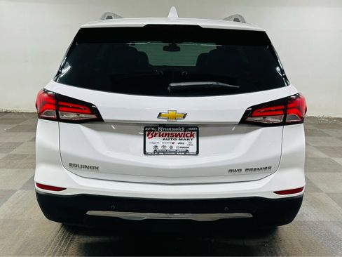 Used 2024 Chevrolet Equinox Premier AWD/4WD image 5