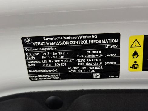 Used 2022 BMW X5 xDrive45e w/ Executive Package image 16