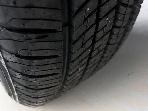 Used 2019 Toyota RAV4 Limited image 30