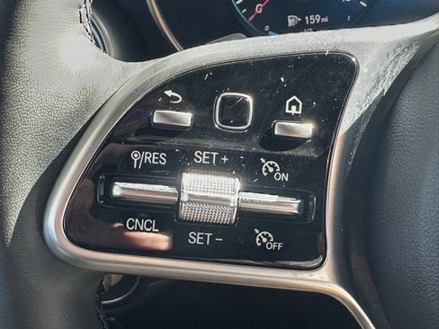 Used 2021 Mercedes-Benz GLC 300 GLC 300 image 37