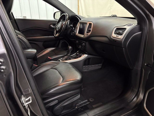Used 2021 Jeep Compass Latitude AWD/4WD image 21