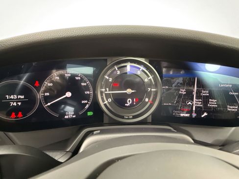 Used 2022 Porsche 911 Carrera S RWD image 13