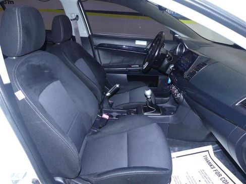 Used 2015 Mitsubishi Lancer Evolution GSR image 7