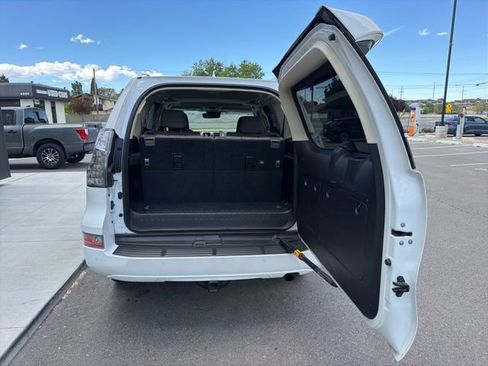 Used 2021 Lexus GX 460 Premium AWD/4WD image 8