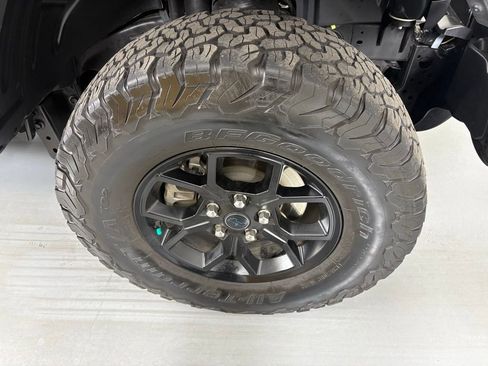 Used 2024 Jeep Wrangler Unlimited AWD/4WD image 10