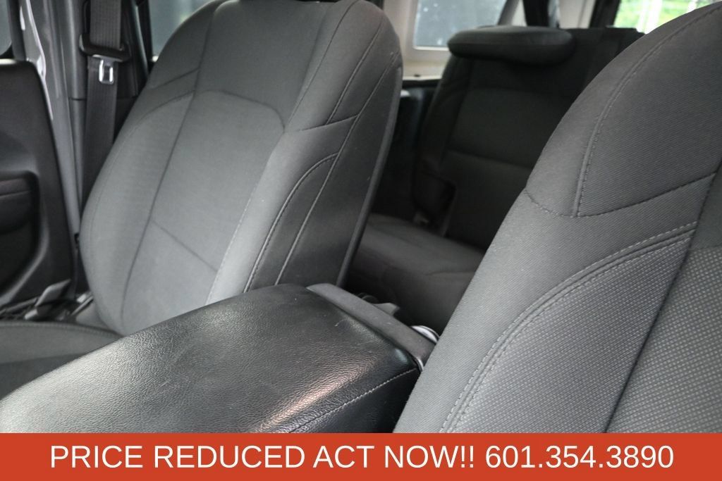 Used 2022 Jeep Wrangler Unlimited Sport AWD/4WD image 14