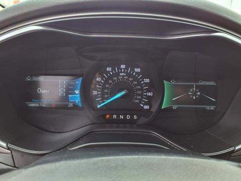 Used 2019 Ford Fusion SEL image 14