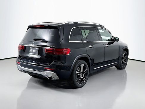 Used 2026 Mercedes-Benz GLB 250 4MATIC image 7