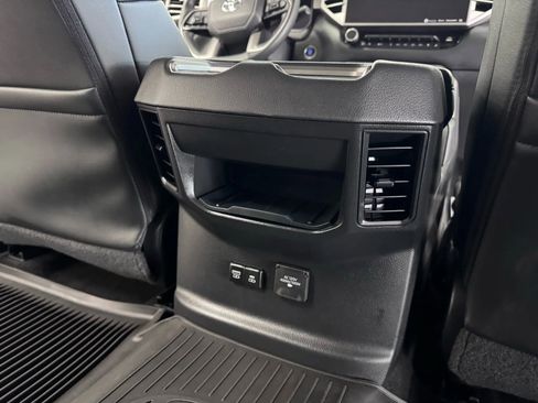 Used 2024 Toyota Tundra Limited image 17