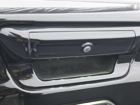 Used 2024 RAM 1500 Big Horn RWD image 32