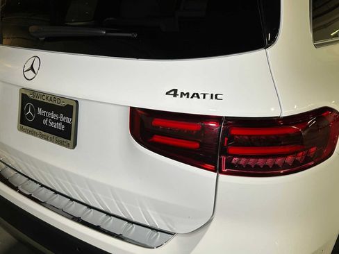 Certified 2026 Mercedes-Benz GLB 250 4MATIC image 15