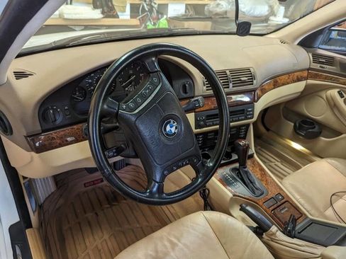 Used 2000 BMW 528i 528i 4dr Wagon image 11