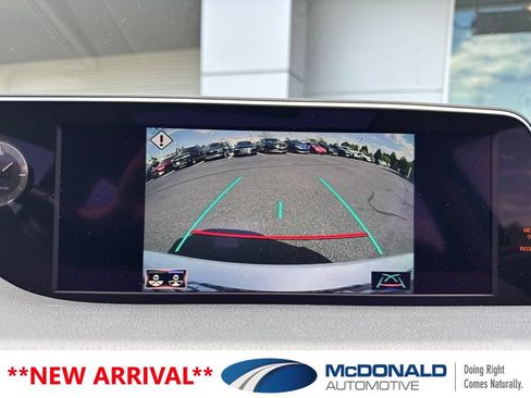 Used 2020 Lexus ES 350 w/ Premium Package FWD image 9