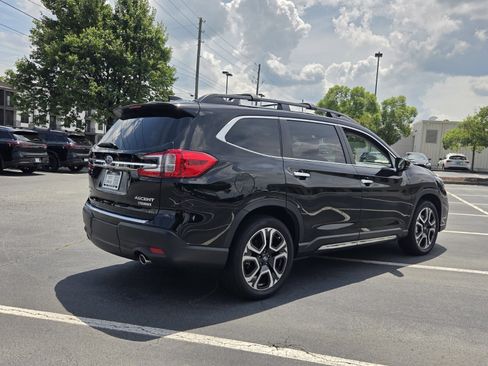 Used 2024 Subaru Ascent Touring AWD/4WD image 6