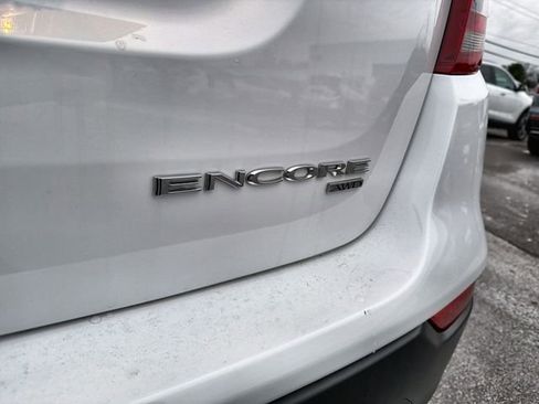 Certified 2022 Buick Encore Preferred w/ Safety Package image 29