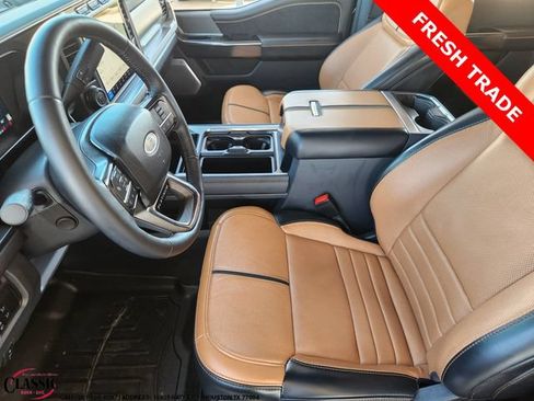 Used 2024 Ford F250 Platinum AWD/4WD image 12