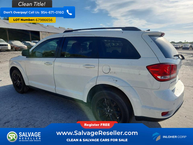 Used 2019 Dodge Journey SE FWD image 3