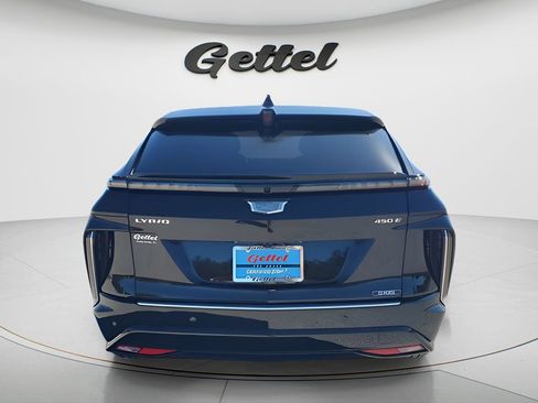 Used 2025 Cadillac Lyriq Luxury image 7