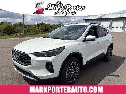 New 2025 Ford Escape SE