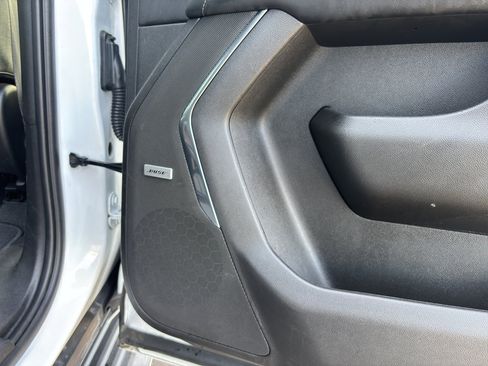 Used 2023 Chevrolet Tahoe LT w/ Luxury Package image 13