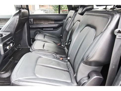 Used 2020 Ford Expedition Max Limited RWD image 14