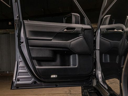 Used 2024 Lexus GX 550 w/ Cold Area Package AWD/4WD image 30