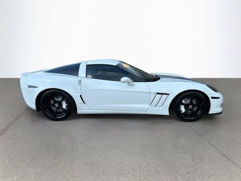 Used 2013 Chevrolet Corvette Grand Sport w/ 4LT Preferred Equipment Group RWD image 3