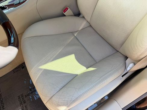 Used 2012 Lexus LS 460 w/ Luxury Value Edition RWD image 21