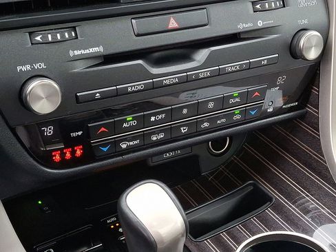 Used 2021 Lexus RX 350 AWD w/ Luxury Package image 16