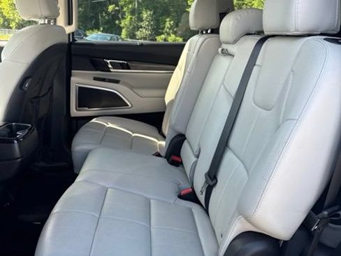 Used 2020 Kia Telluride EX AWD/4WD image 10