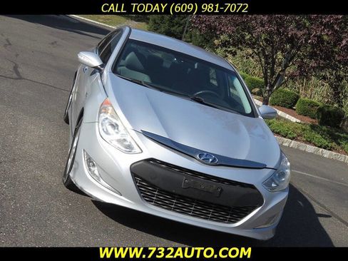 Used 2011 Hyundai Sonata Hybrid image 14