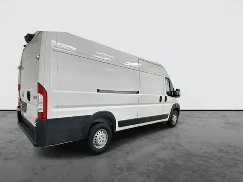 Used 2025 RAM ProMaster 3500 w/ Convenience Group FWD image 2