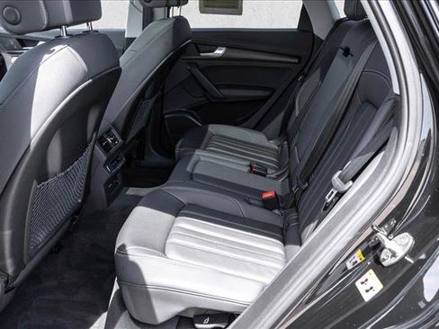 Certified 2023 Audi Q5 2.0T Premium Plus w/ Premium Plus Package AWD/4WD image 21