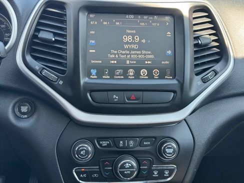 Used 2018 Jeep Cherokee Trailhawk w/ Quick Order Package 27L AWD/4WD image 24