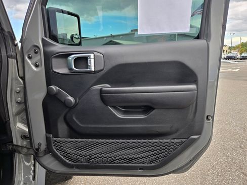 Used 2021 Jeep Wrangler Sport AWD/4WD image 52